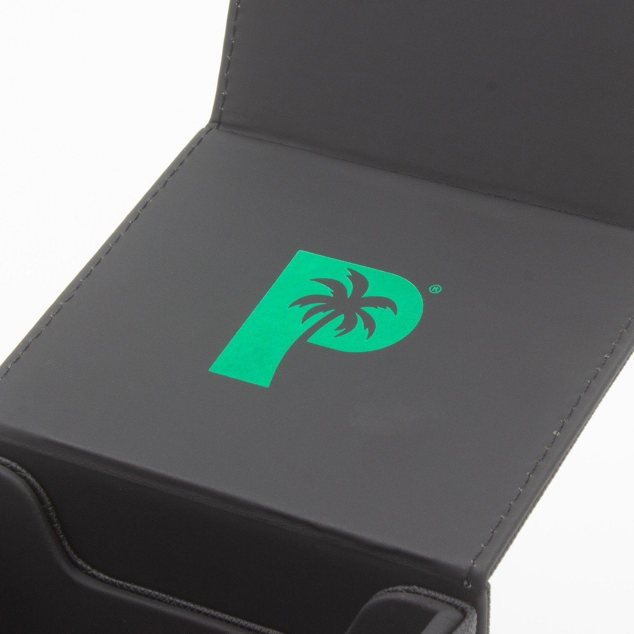 Palms Off Gaming Genesis Deck Box Black 167678116231 6