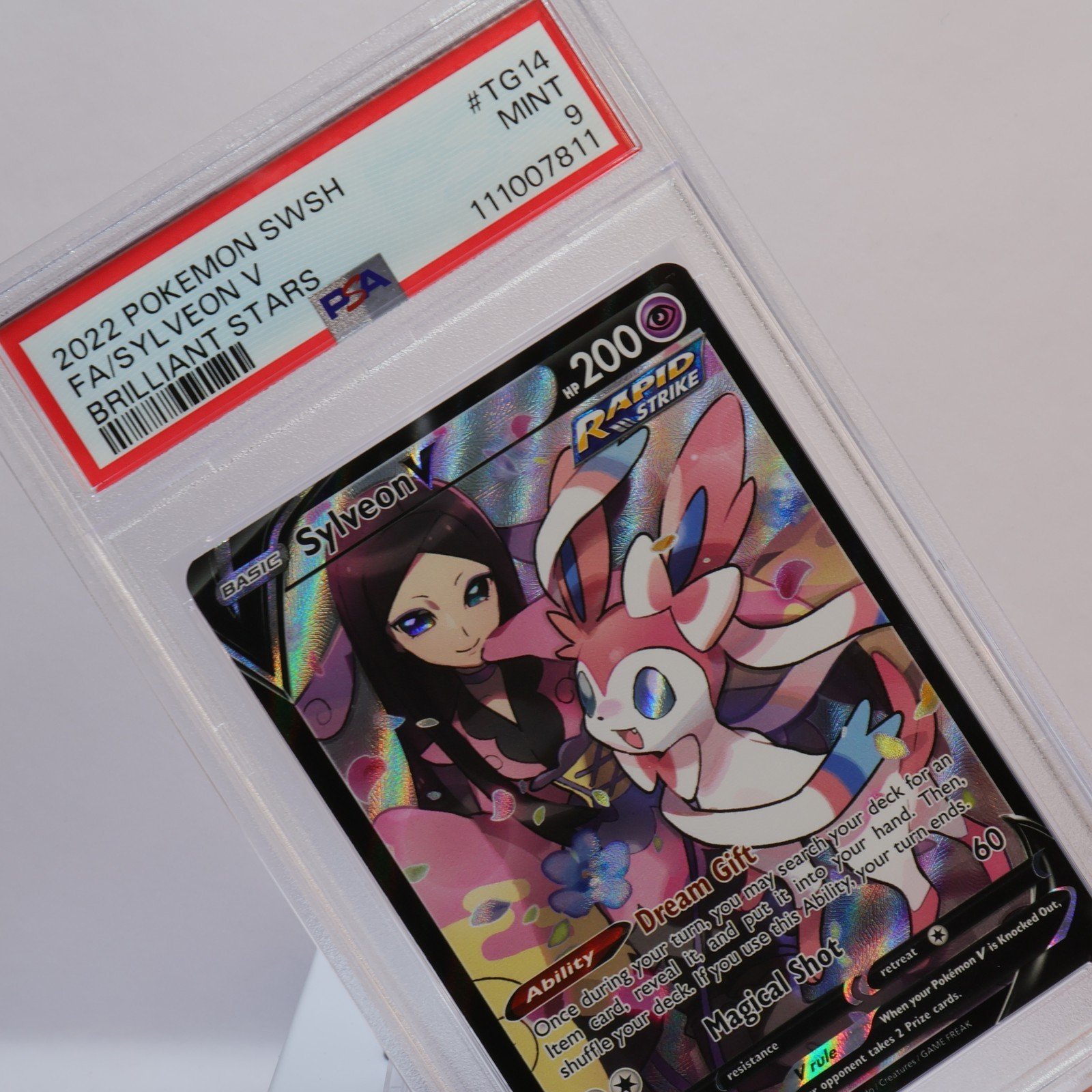 Pokemon TCG – Sylveon V TG14/TG30 Brilliant Stars Full Art SWSH – PSA 9 MINT