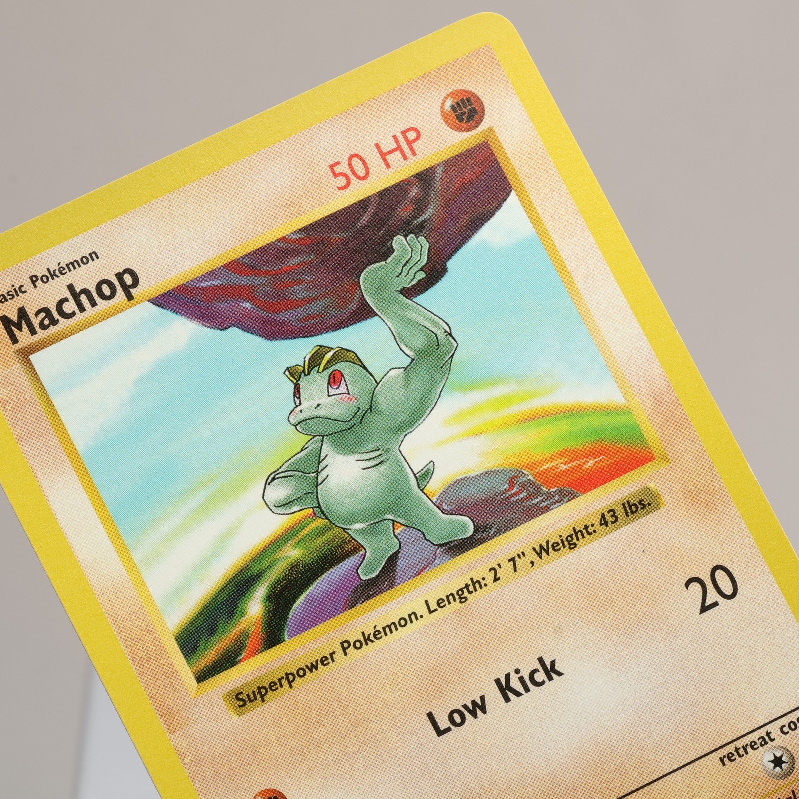 Pokemon TCG – Machop 52/102 Base Set Common Shadowless WOTC 1999 – EXC/NM