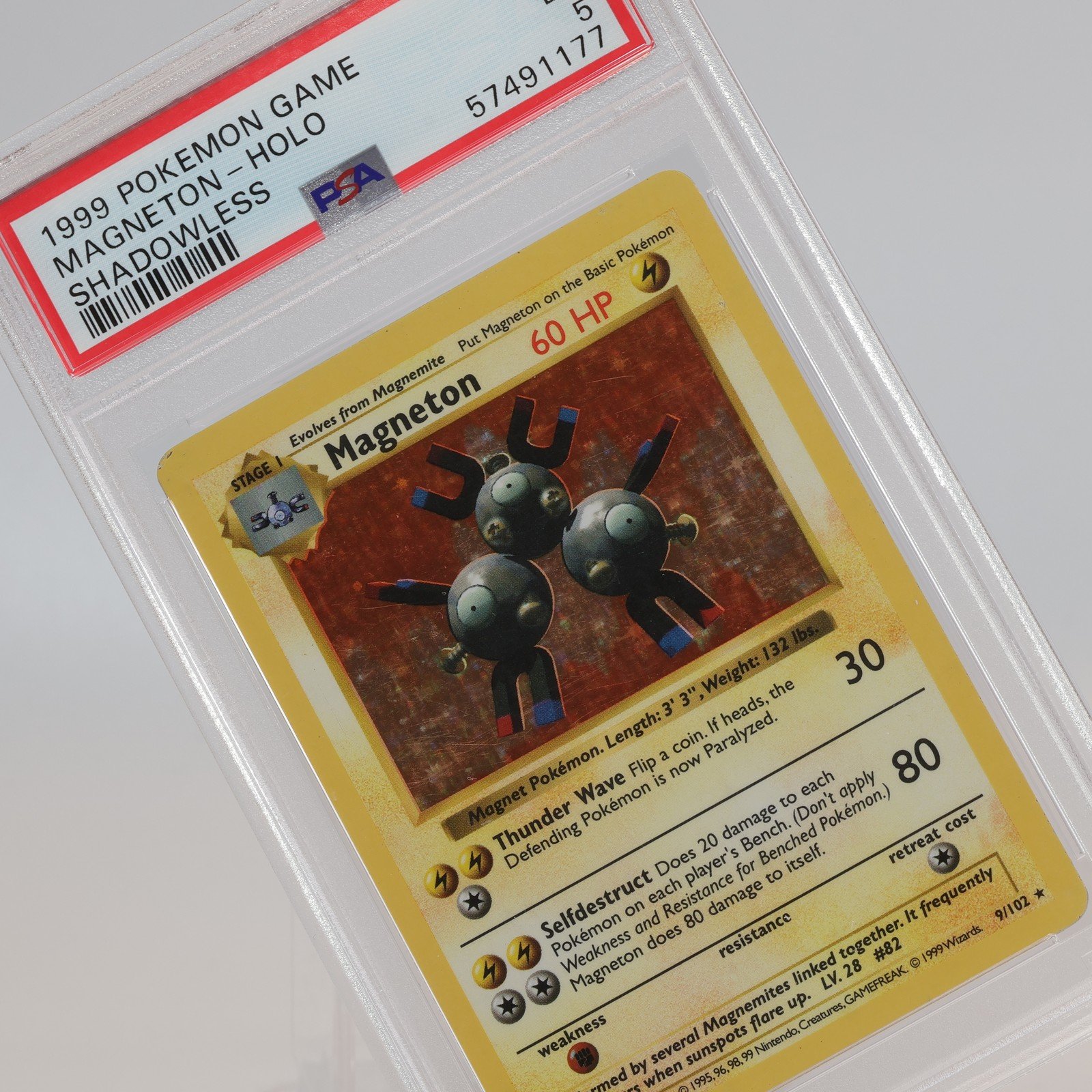 Pokemon TCG – Magneton 9/102 Base Set Holo Rare Shadowless – PSA 5 EX