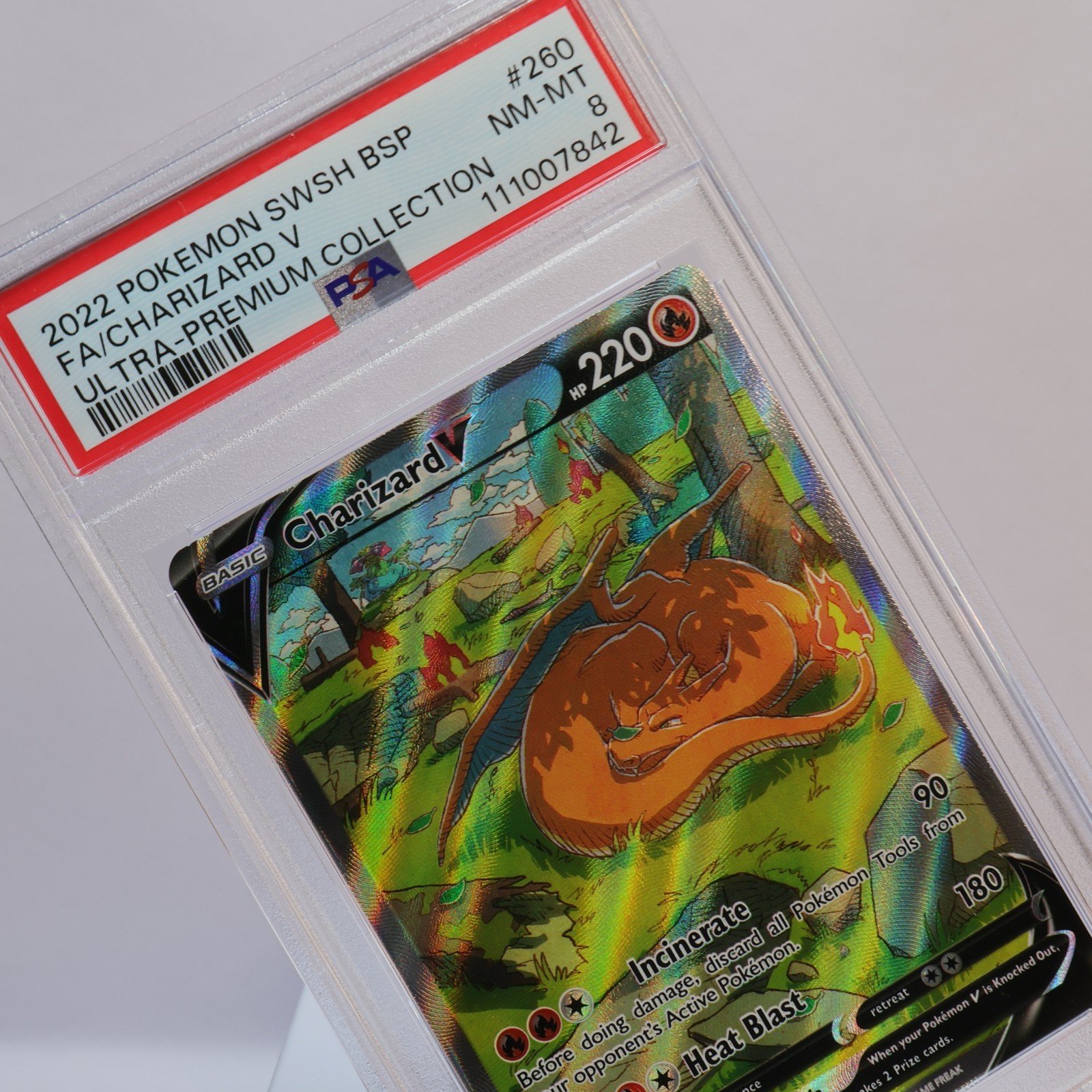 Pokemon TCG – Charizard V SWSH260 SWSH Black Star Promo – PSA 8 NM/MT