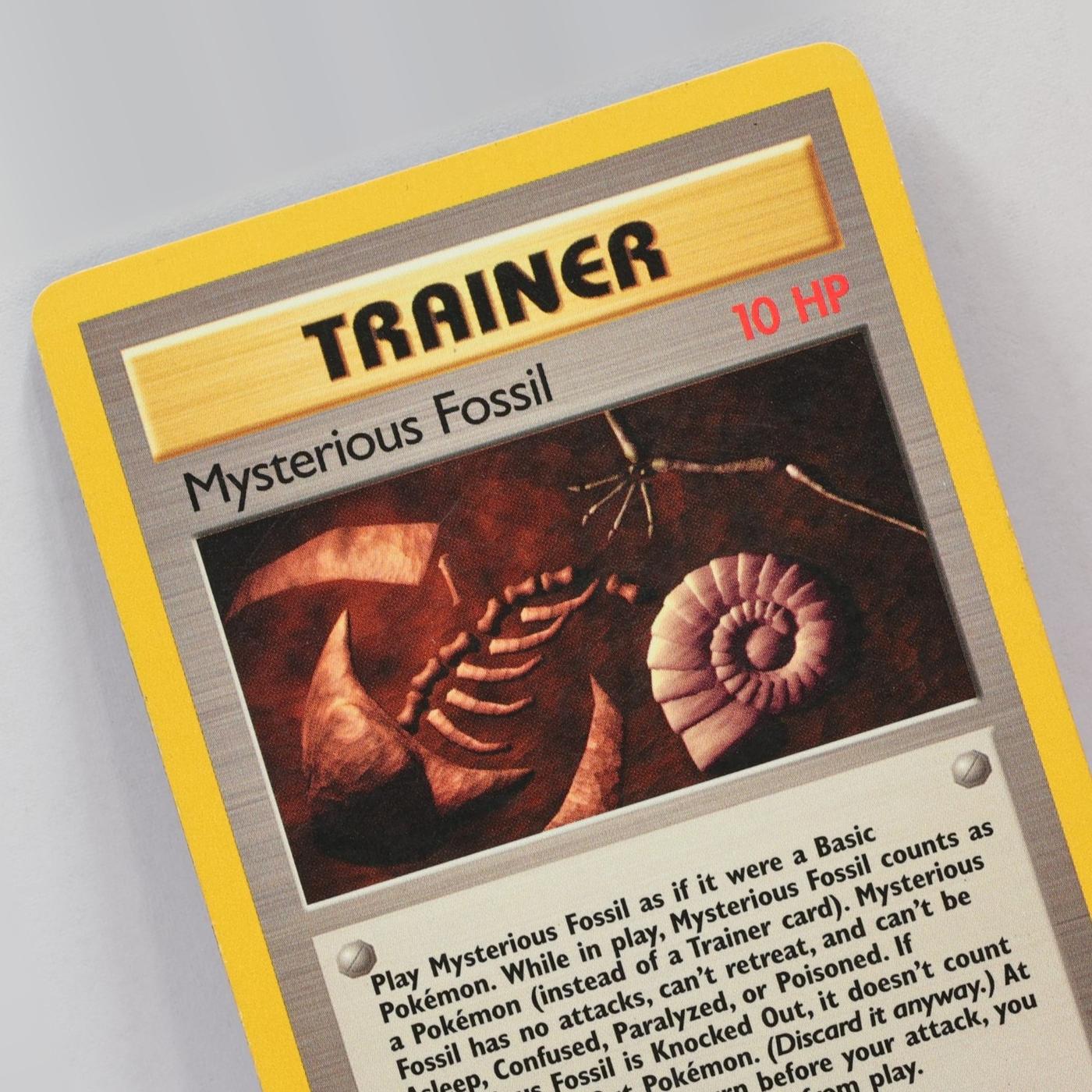 Pokemon TCG – Mysterious Fossil 62/62 Fossil 1st Edition WOTC 1999 – EXC